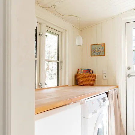 Feel The Nature Around In Scandinavian Log House Holiday home *