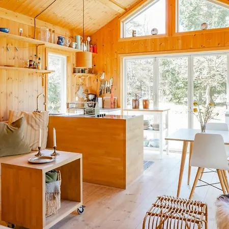 Feel The Nature Around In Scandinavian Log House * Frederiksvaerk