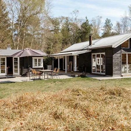 Feel The Nature Around In Scandinavian Log House